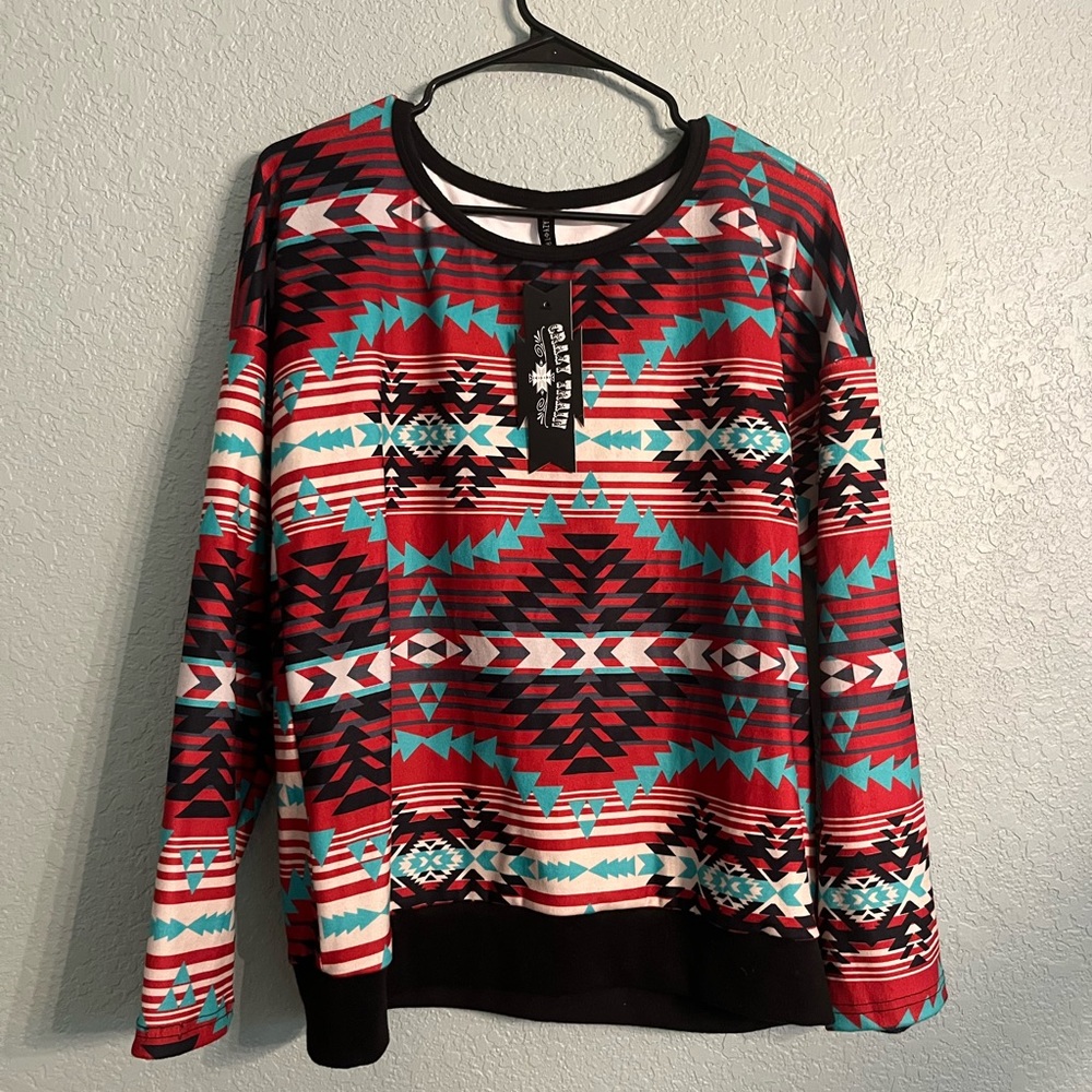 Crazy Train Whiskey River Pullover Size M